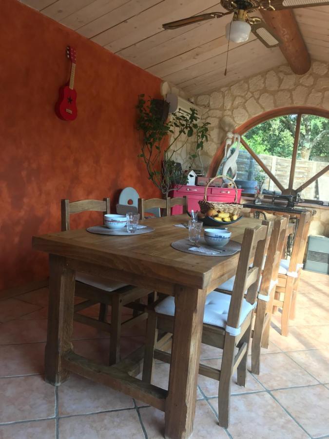 Chambre D'Hotes Des Oliviers La Roque-sur-Cèze Esterno foto